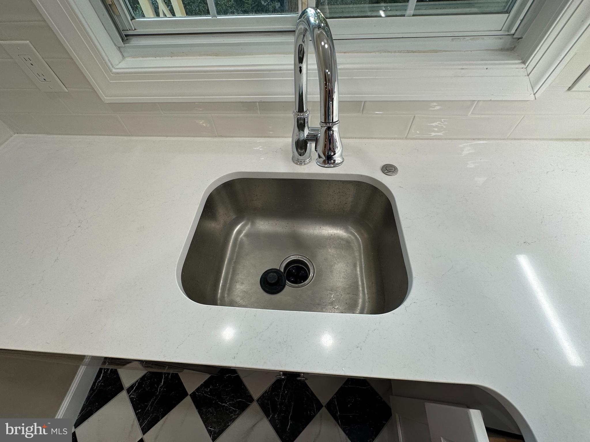 PARKFAIRFAX - Residential Lease