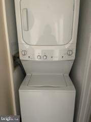 BURKE COVE - Residential Lease