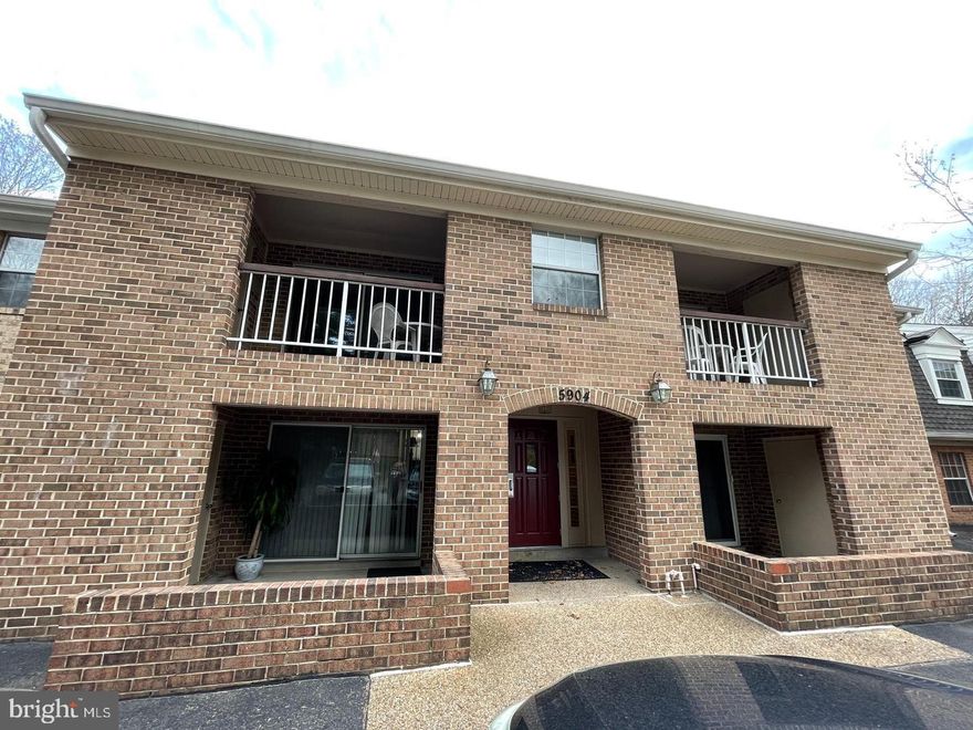 Lovely 2BR 2 BA unit in Burke Cove. Updated kitchen.  Fresh paint and brand new luxury vinyl plank flooring. Ground level/only one step to unit.  Spacious patio area.  Convenient to shopping and transportation. Immediate occupancy available for qualified tenant.  NON-SMOKERS ONLY per Condo Association's rules and regulations.