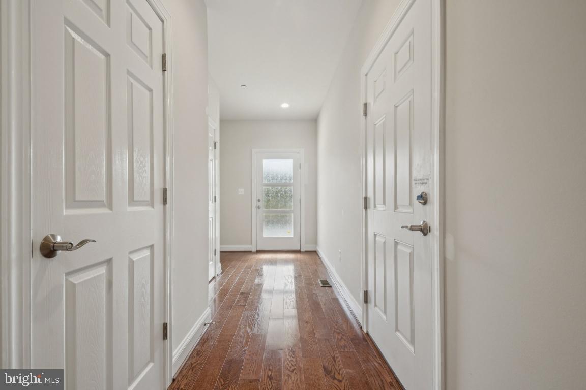 1714 BOTANICAL CT 23