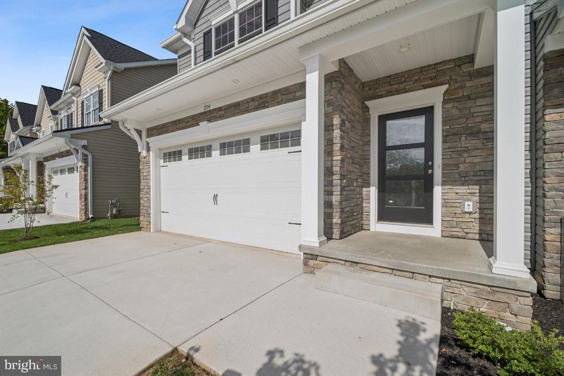 1714 BOTANICAL CT 23