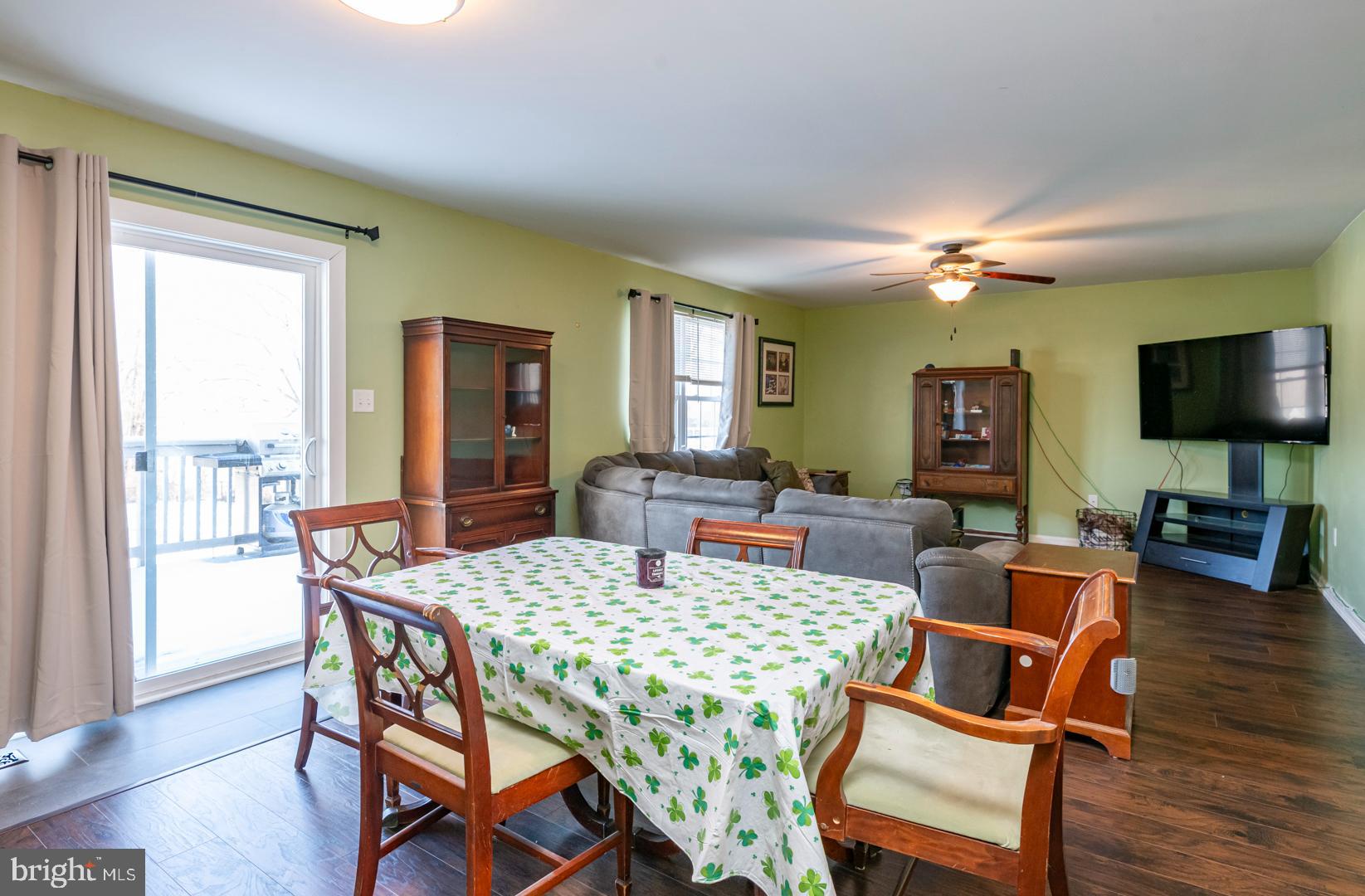 MAIDENCREEK - Residential