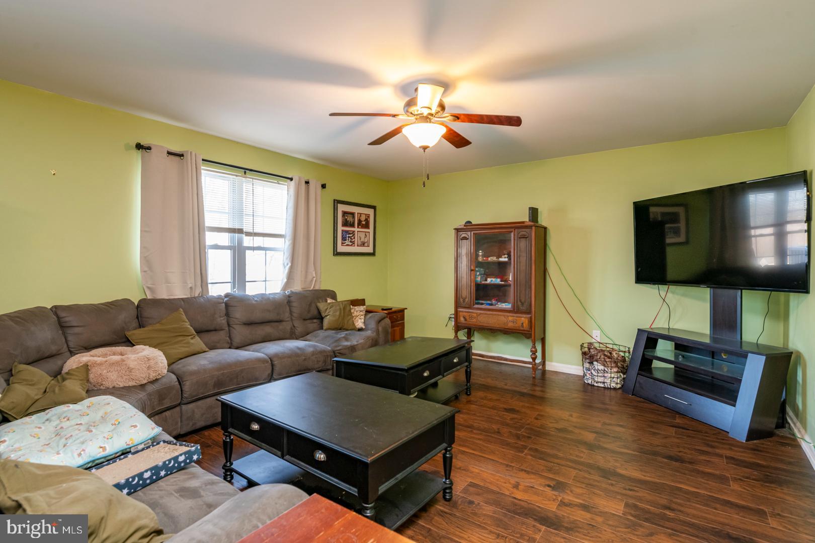 MAIDENCREEK - Residential