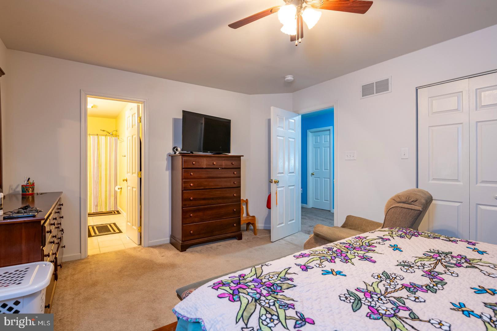 MAIDENCREEK - Residential