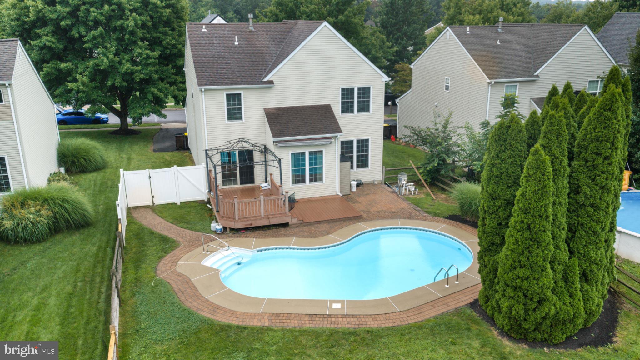 227 FOREST PARK DRIVE