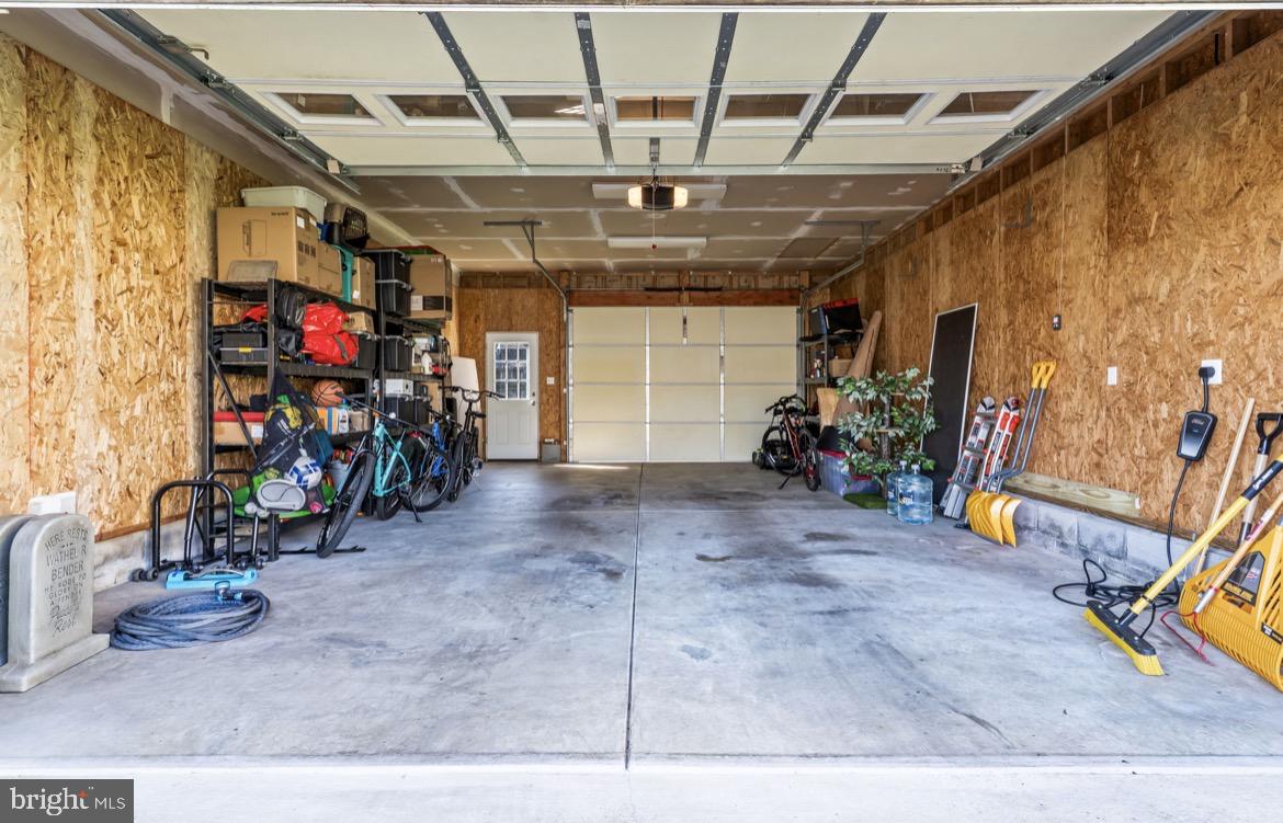 NORTH CHESAPEAKE BEACH - Residential