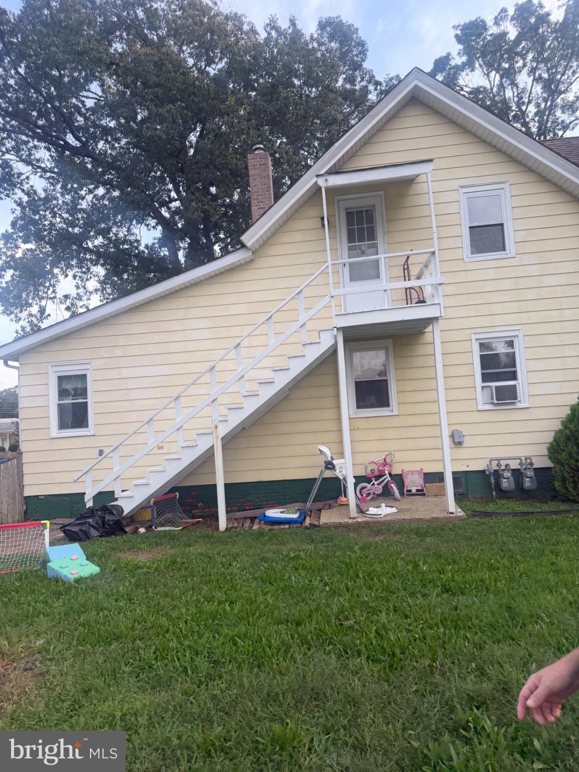 1885 N MAIN ROAD
