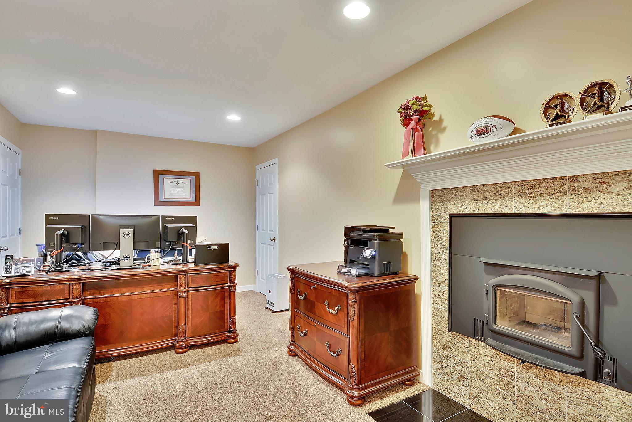 GAILA WOODS - Residential