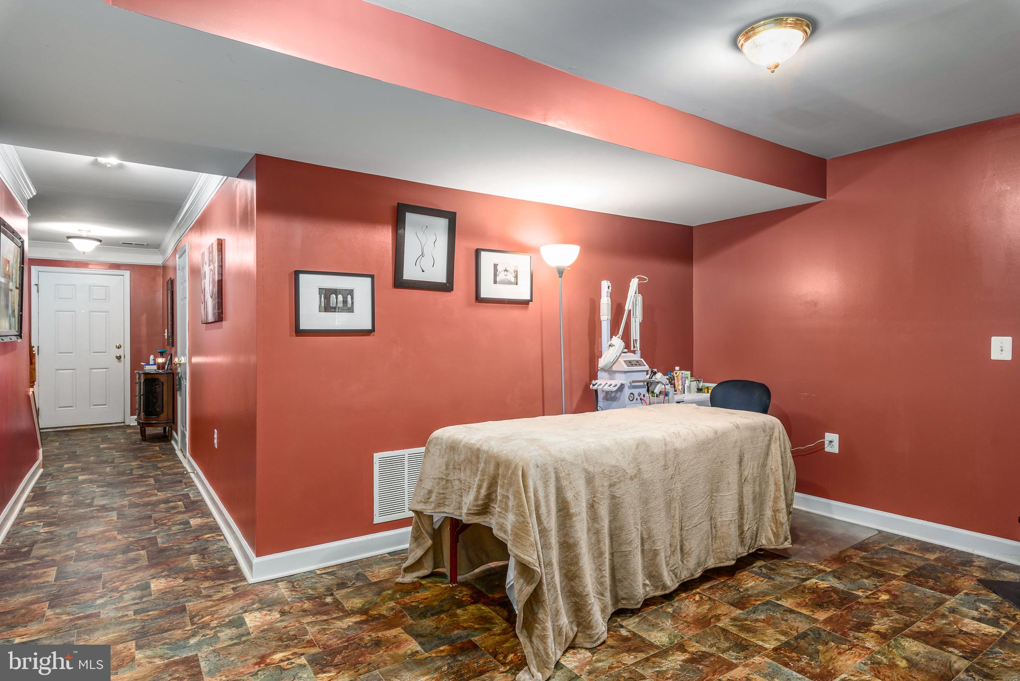 HAWKS VIEW GLEN - Residential