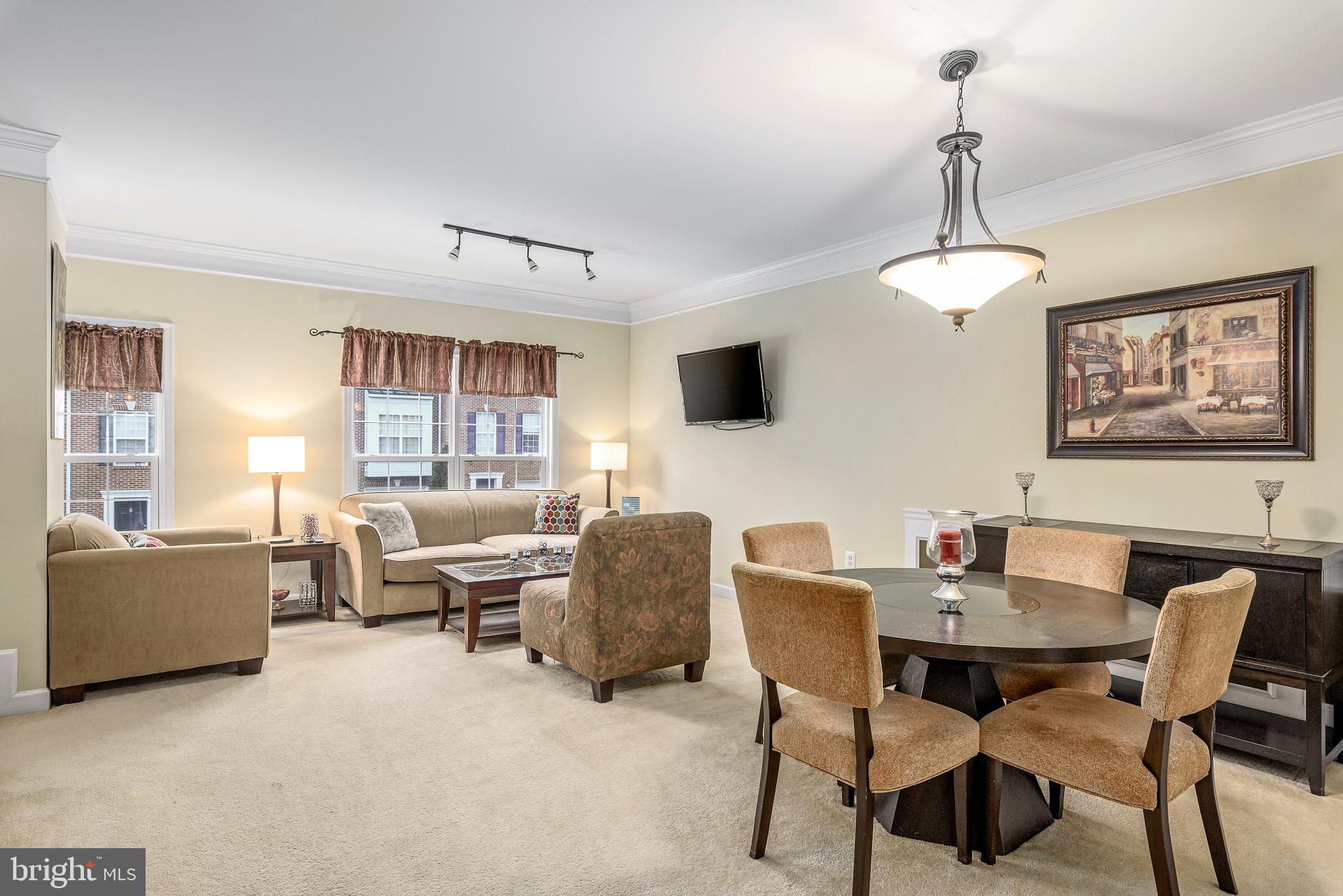 HAWKS VIEW GLEN - Residential