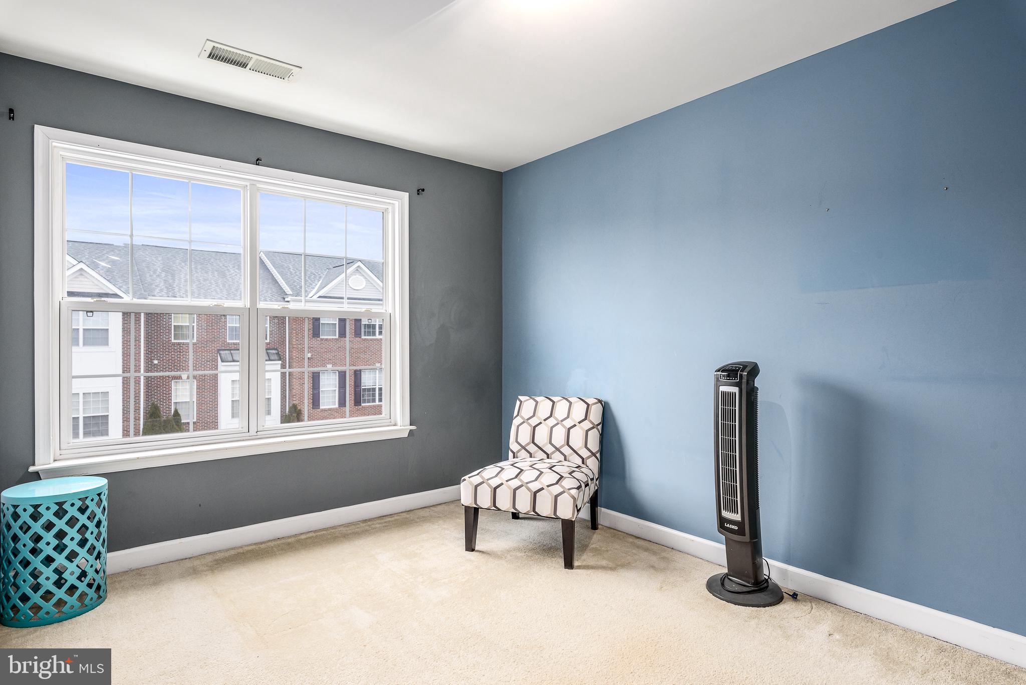 HAWKS VIEW GLEN - Residential