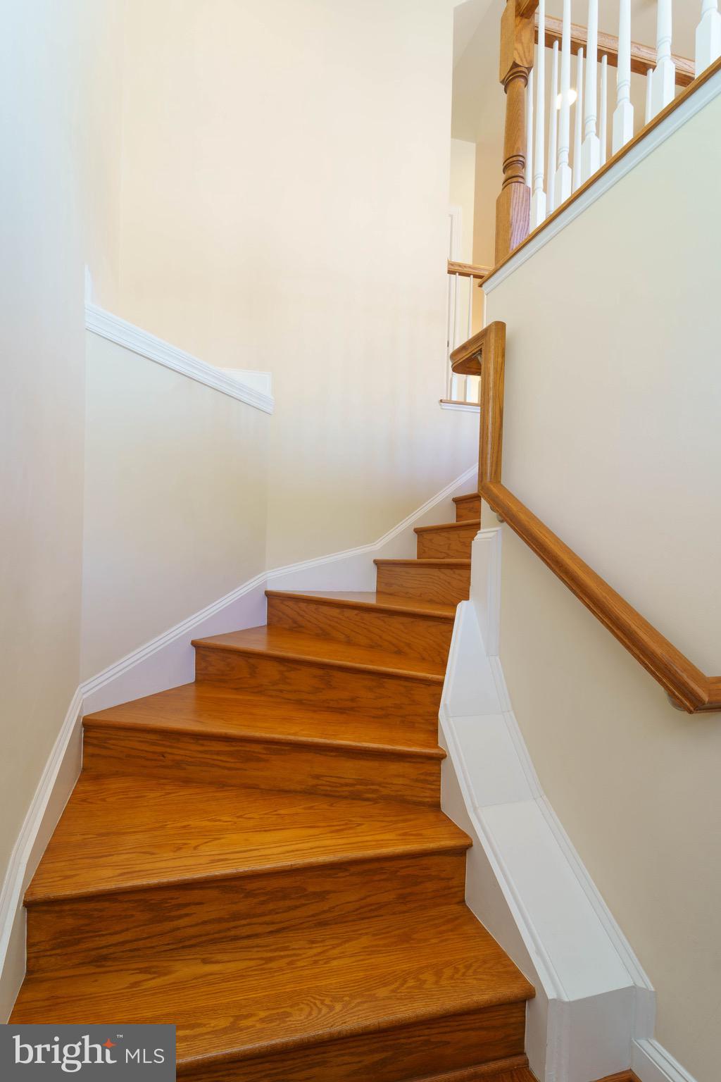 RESERVE AT TYSONS CORNER - Residential Lease