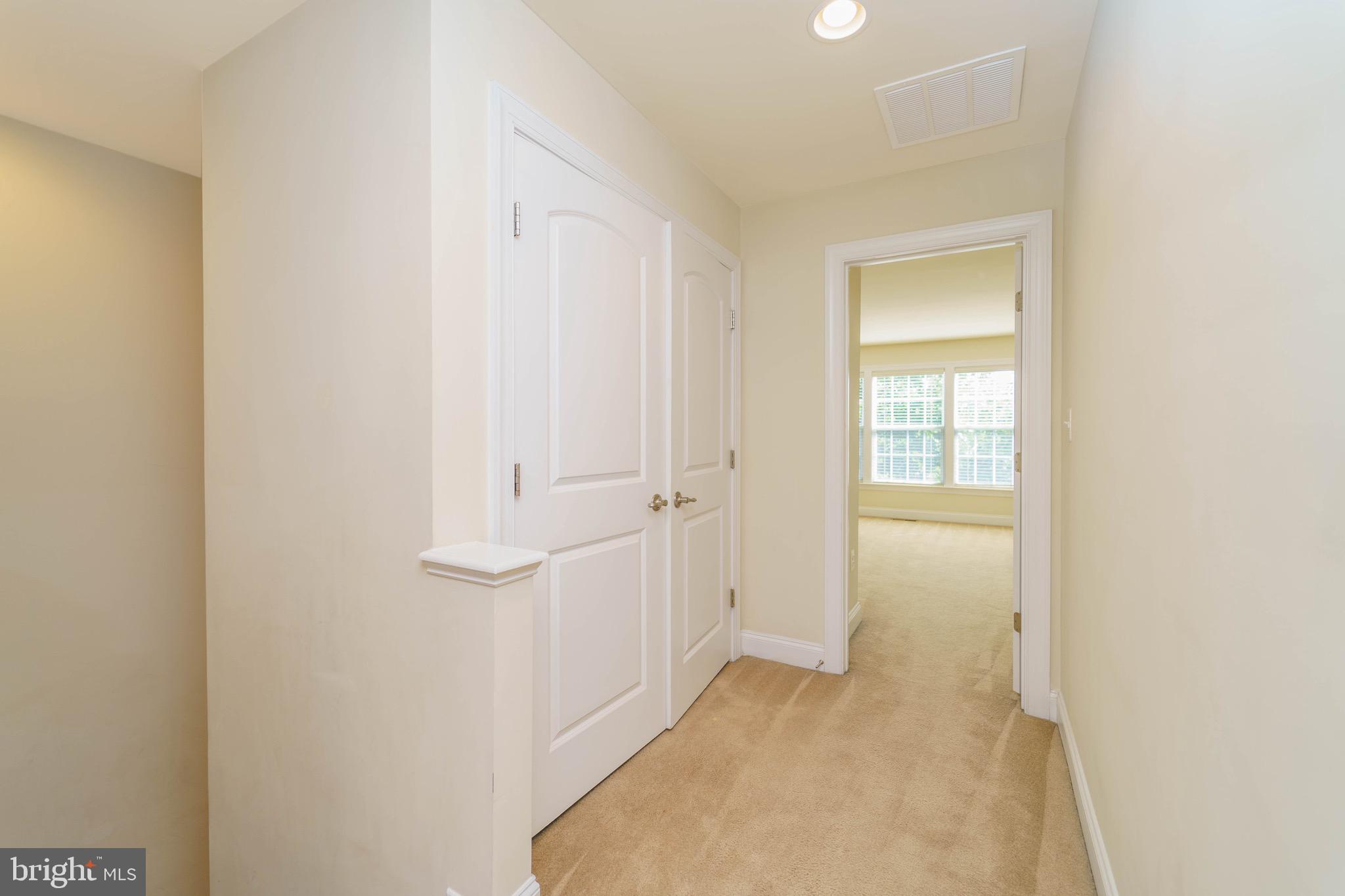 RESERVE AT TYSONS CORNER - Residential Lease