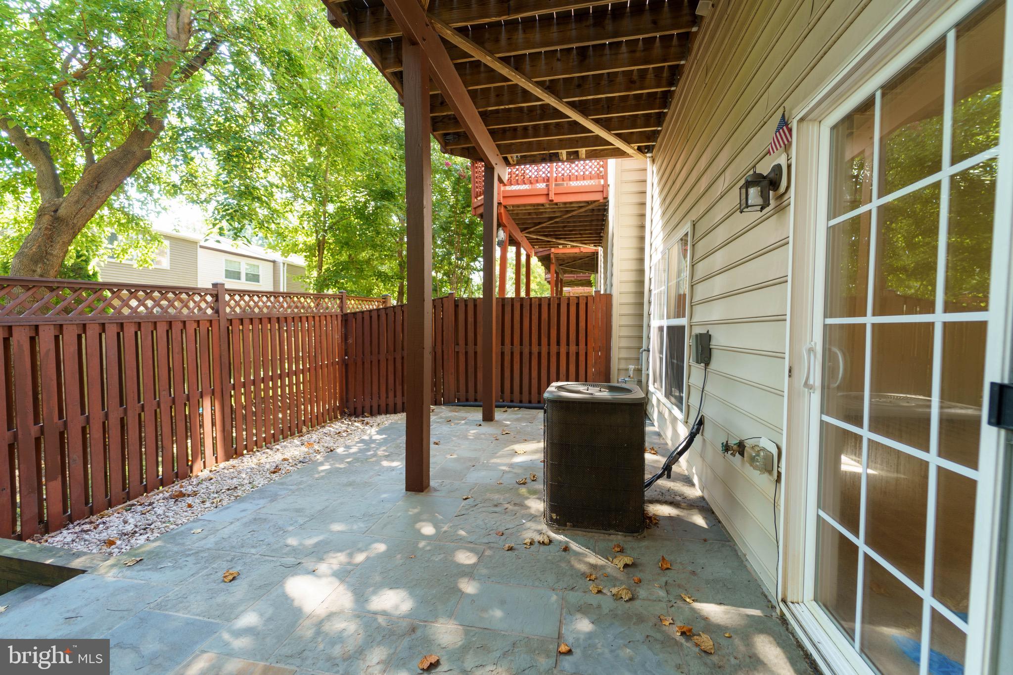 RESERVE AT TYSONS CORNER - Residential Lease