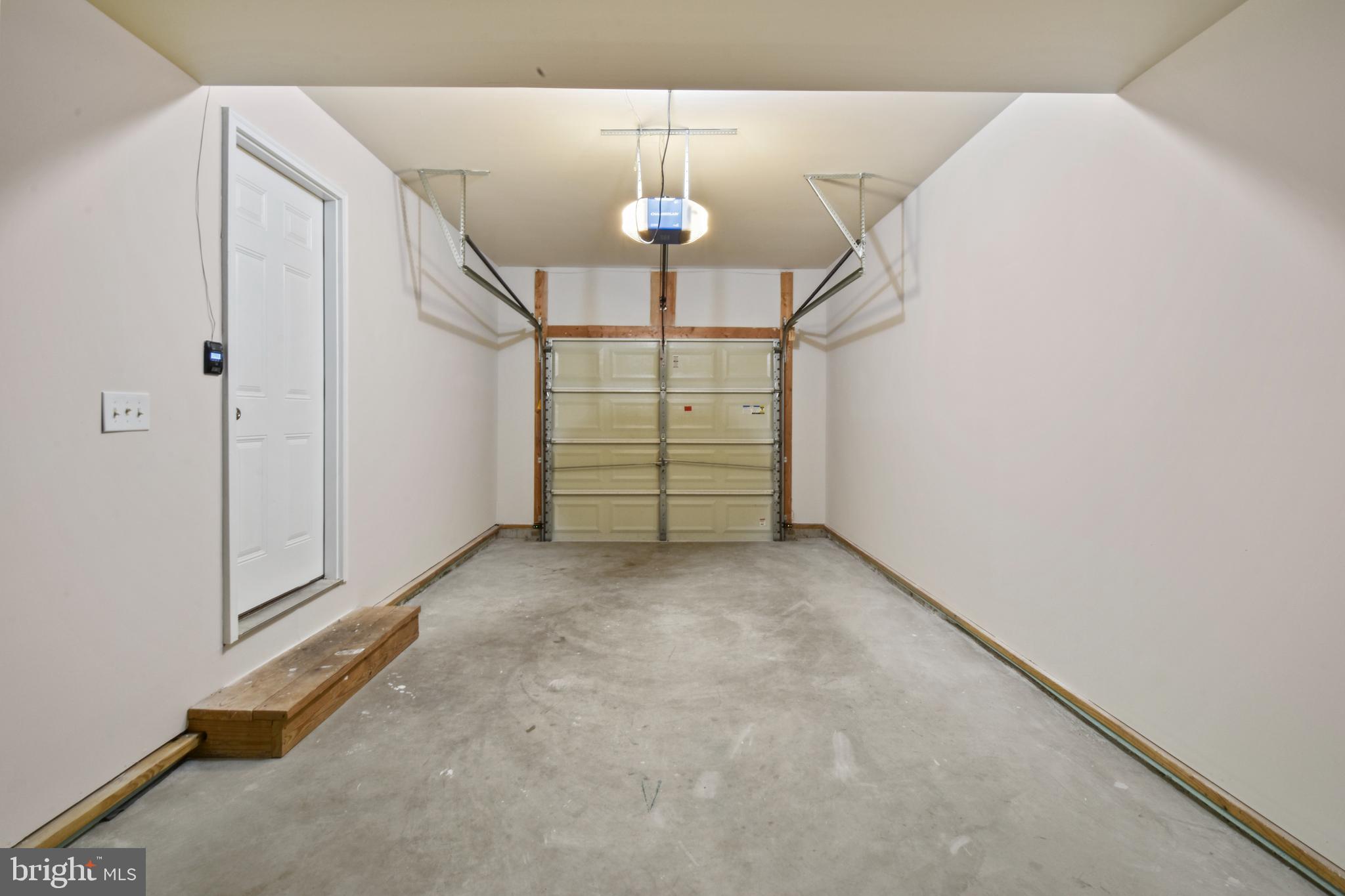 PRINCETON SHOALS - Residential