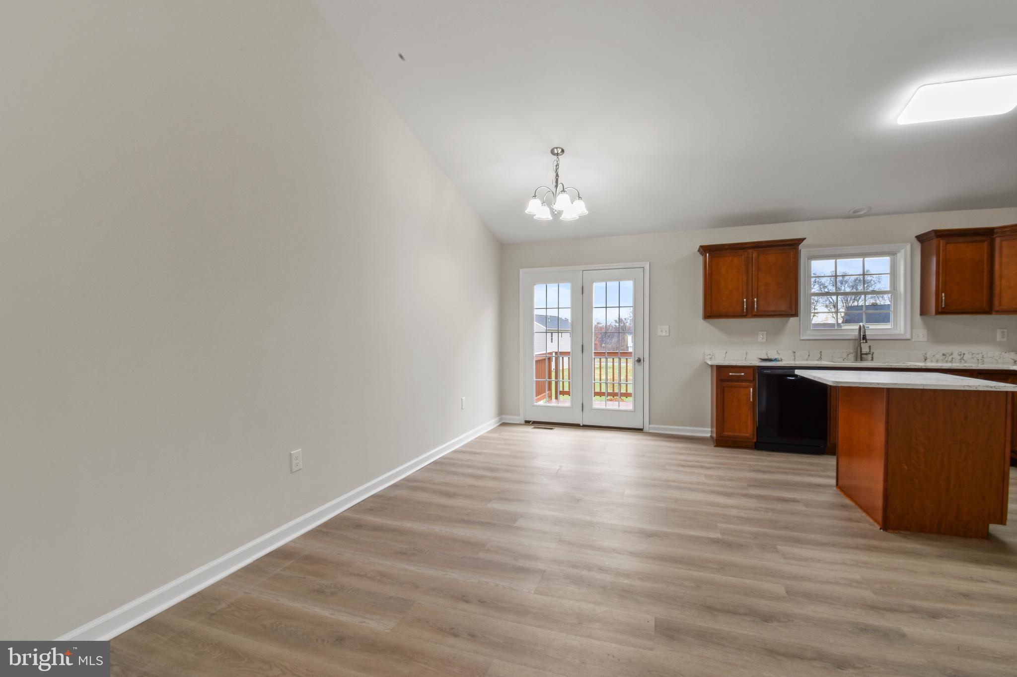 PRINCETON SHOALS - Residential