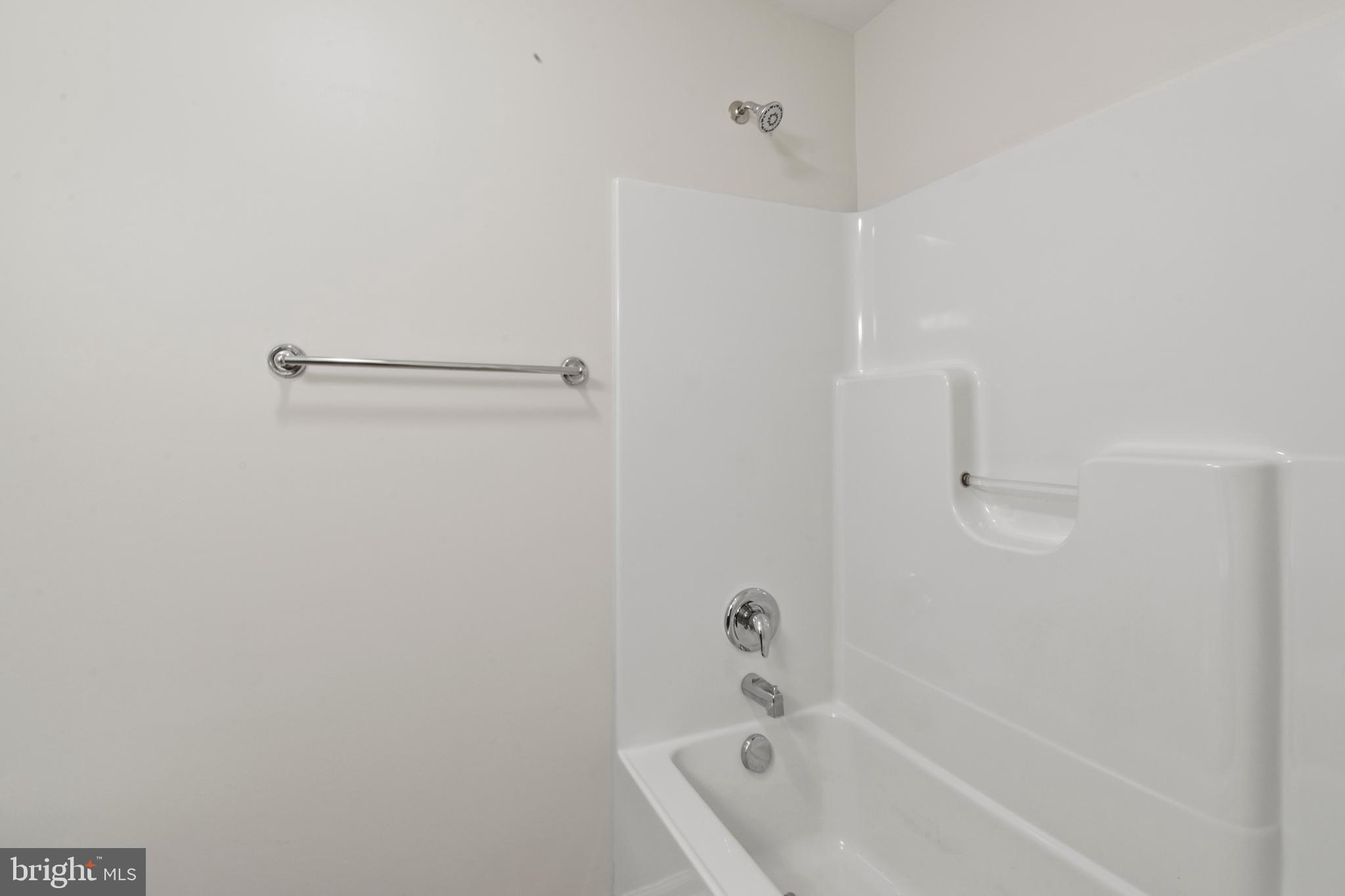 PRINCETON SHOALS - Residential