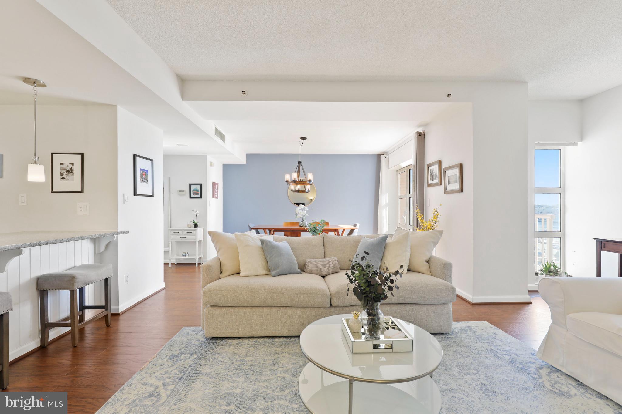 SCARLETT PLACE - Residential