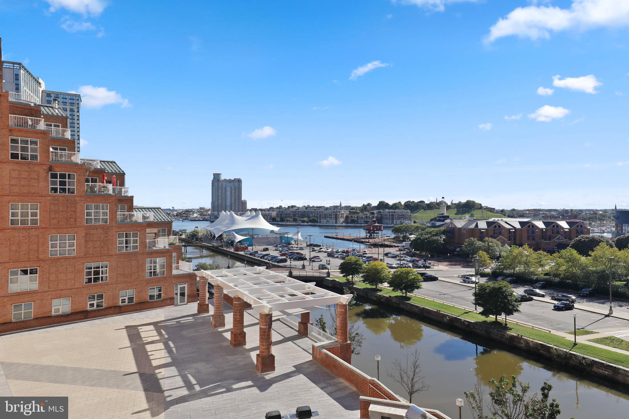 SCARLETT PLACE - Residential