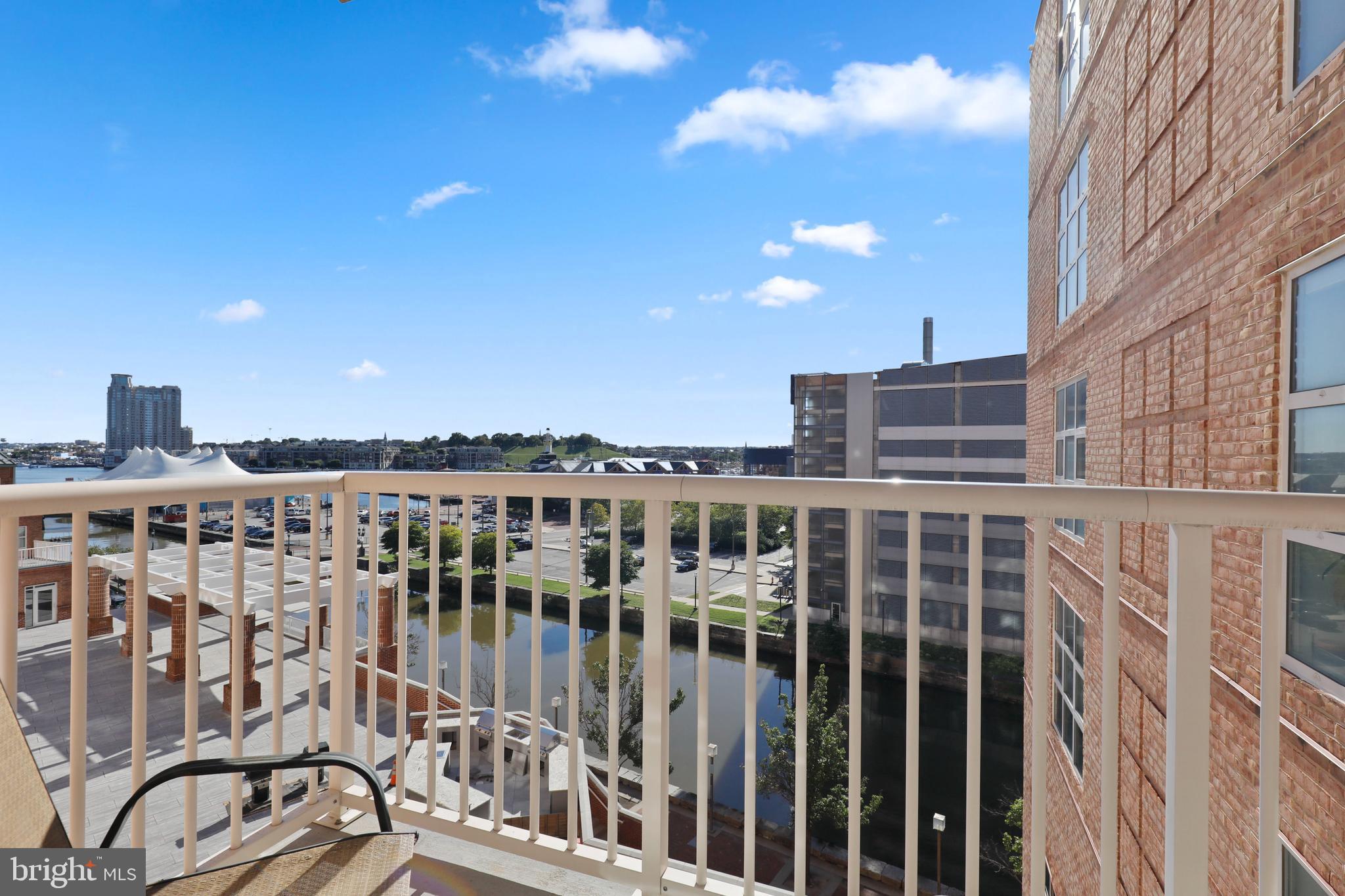 SCARLETT PLACE - Residential