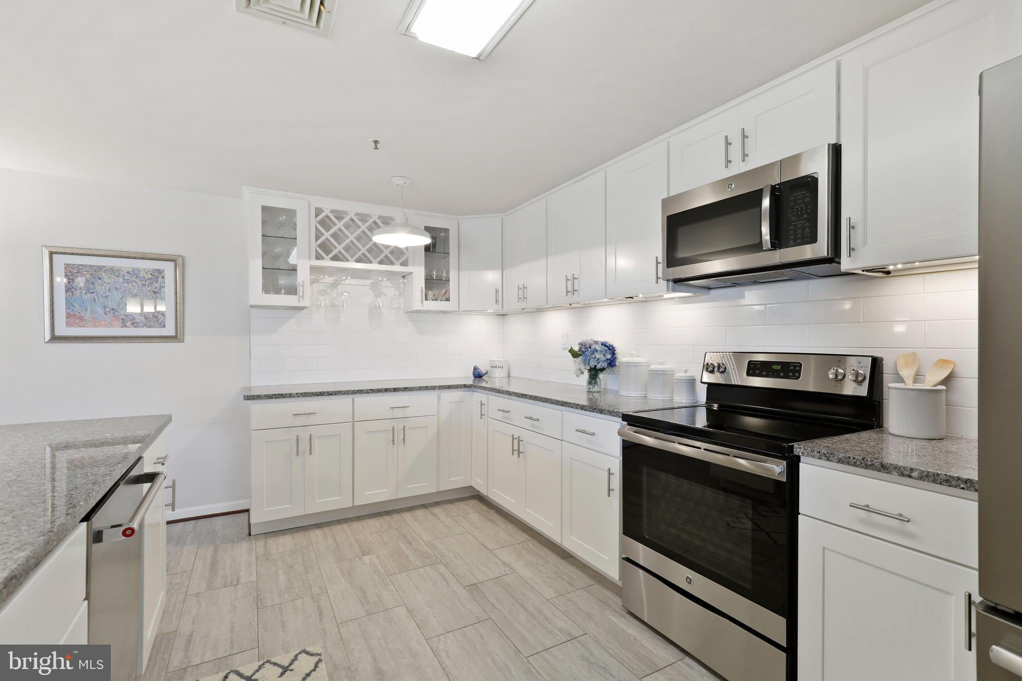 SCARLETT PLACE - Residential