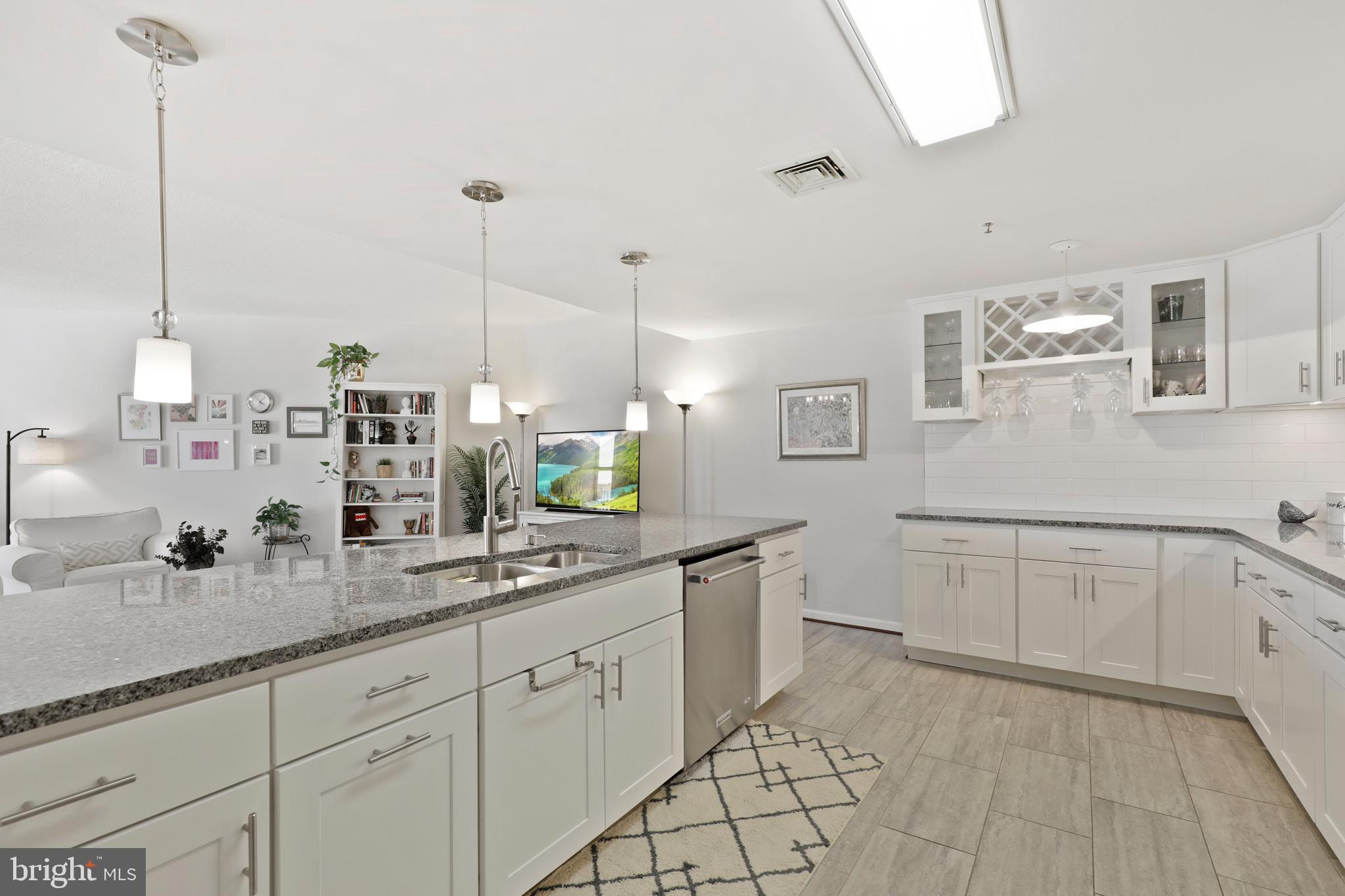 SCARLETT PLACE - Residential