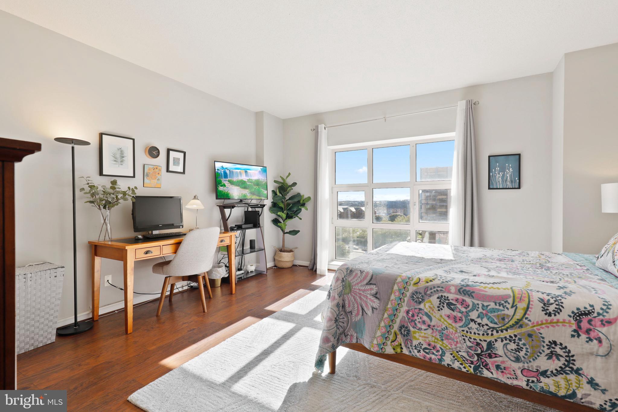 SCARLETT PLACE - Residential