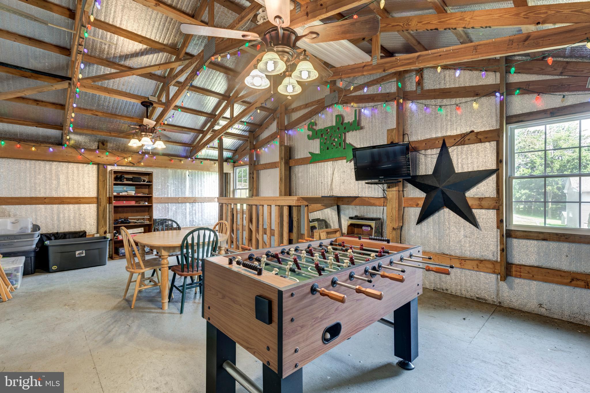 CARROLL COUNTY FARMETTES - Farm