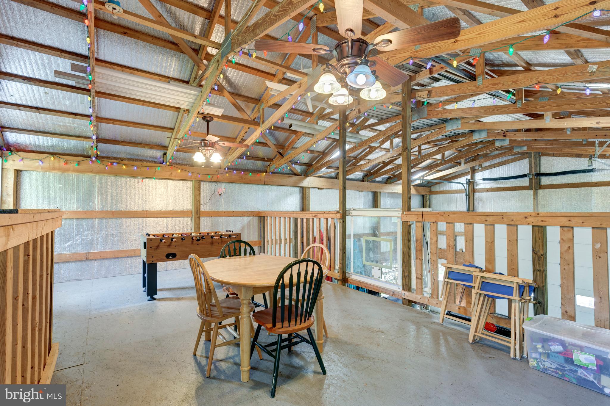 CARROLL COUNTY FARMETTES - Farm