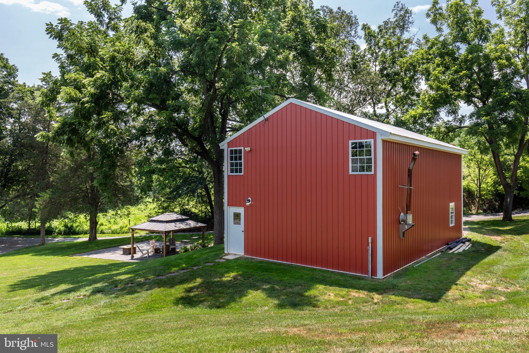 CARROLL COUNTY FARMETTES - Farm