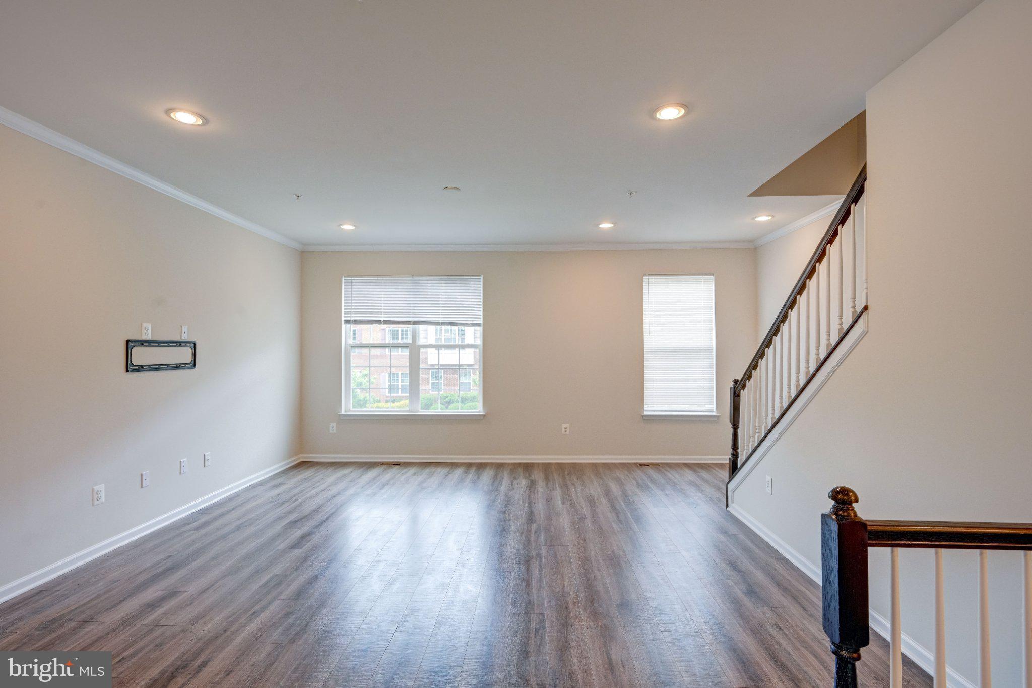 DORCHESTER VIEW - Residential