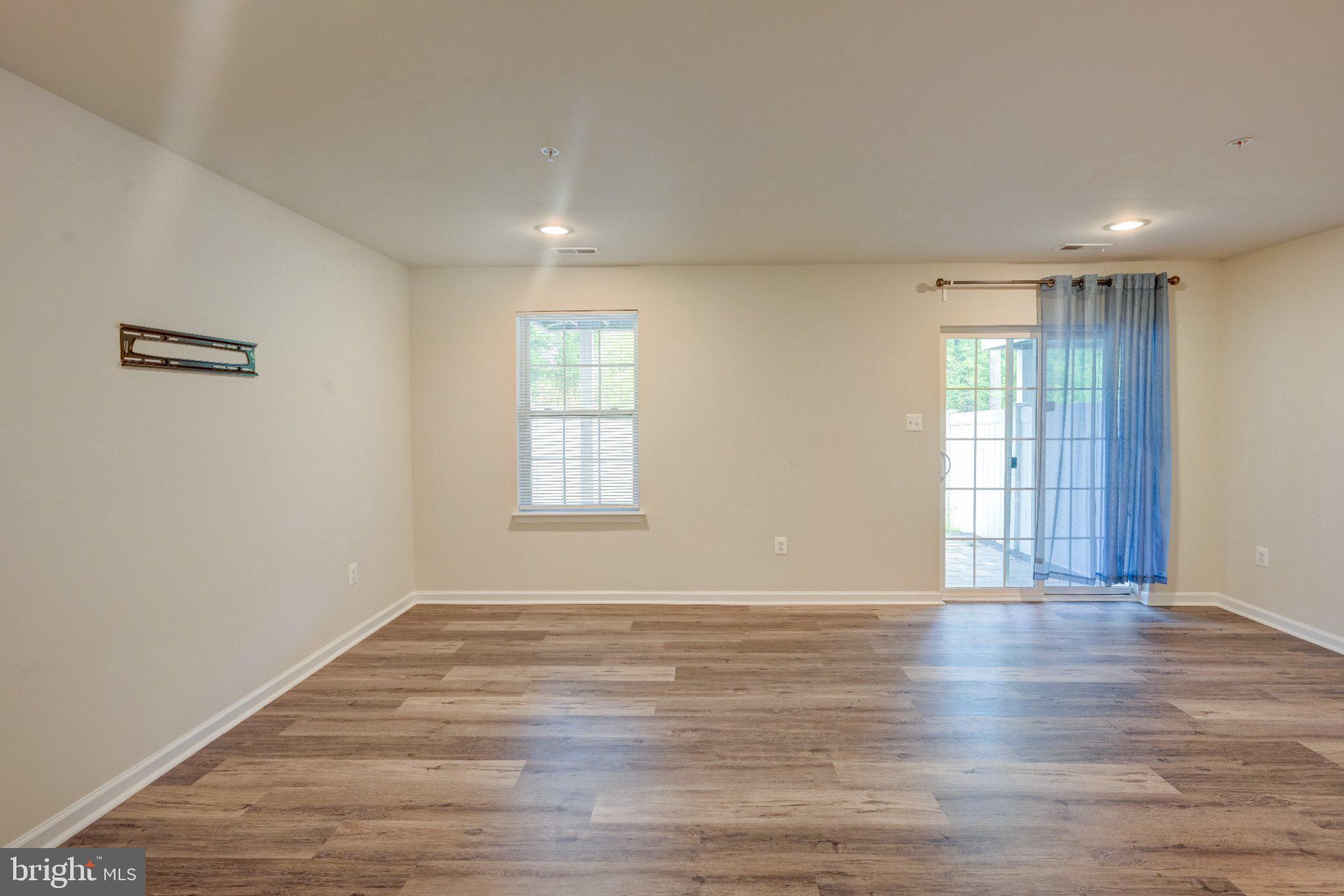 DORCHESTER VIEW - Residential