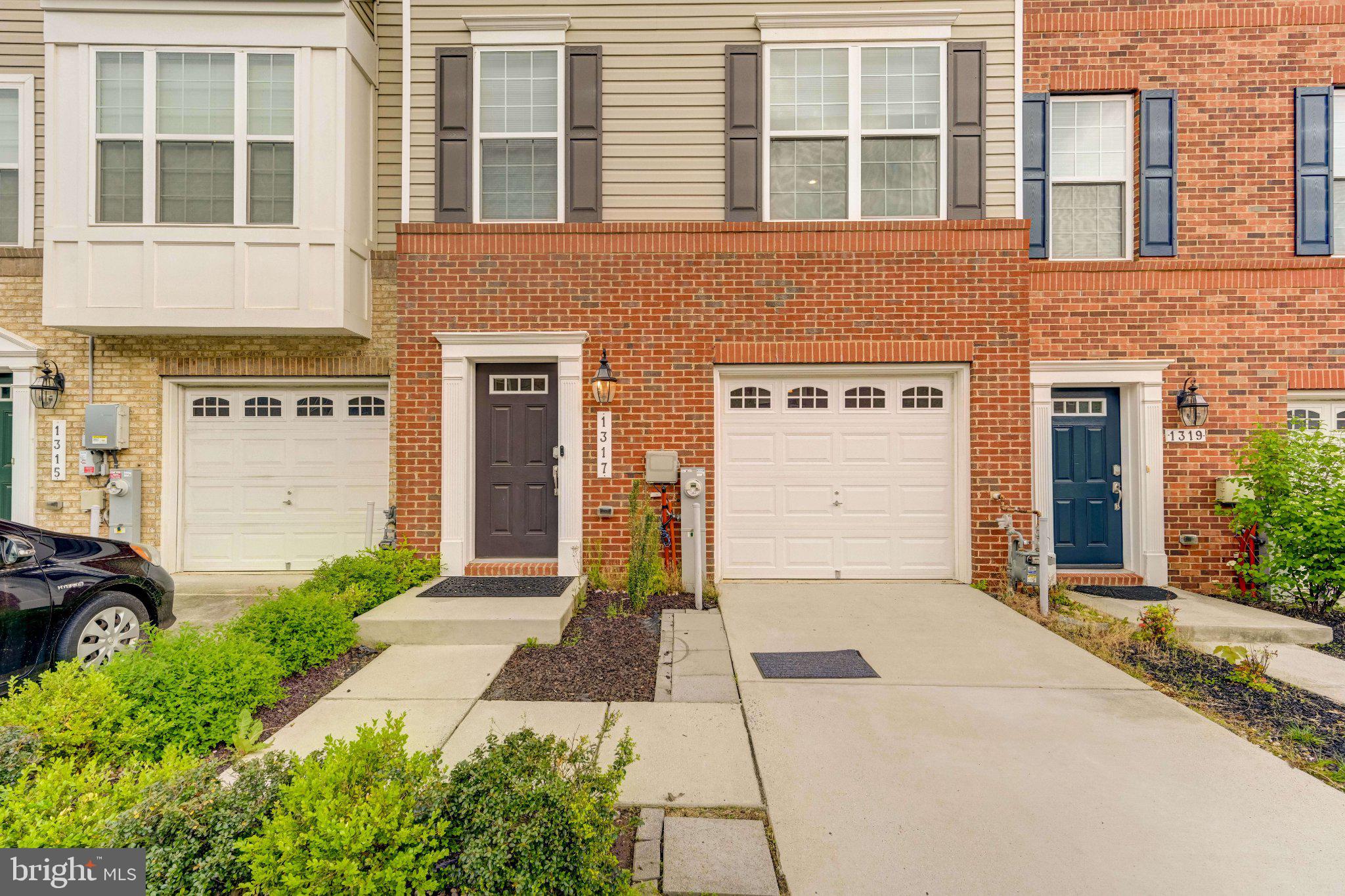 DORCHESTER VIEW - Residential