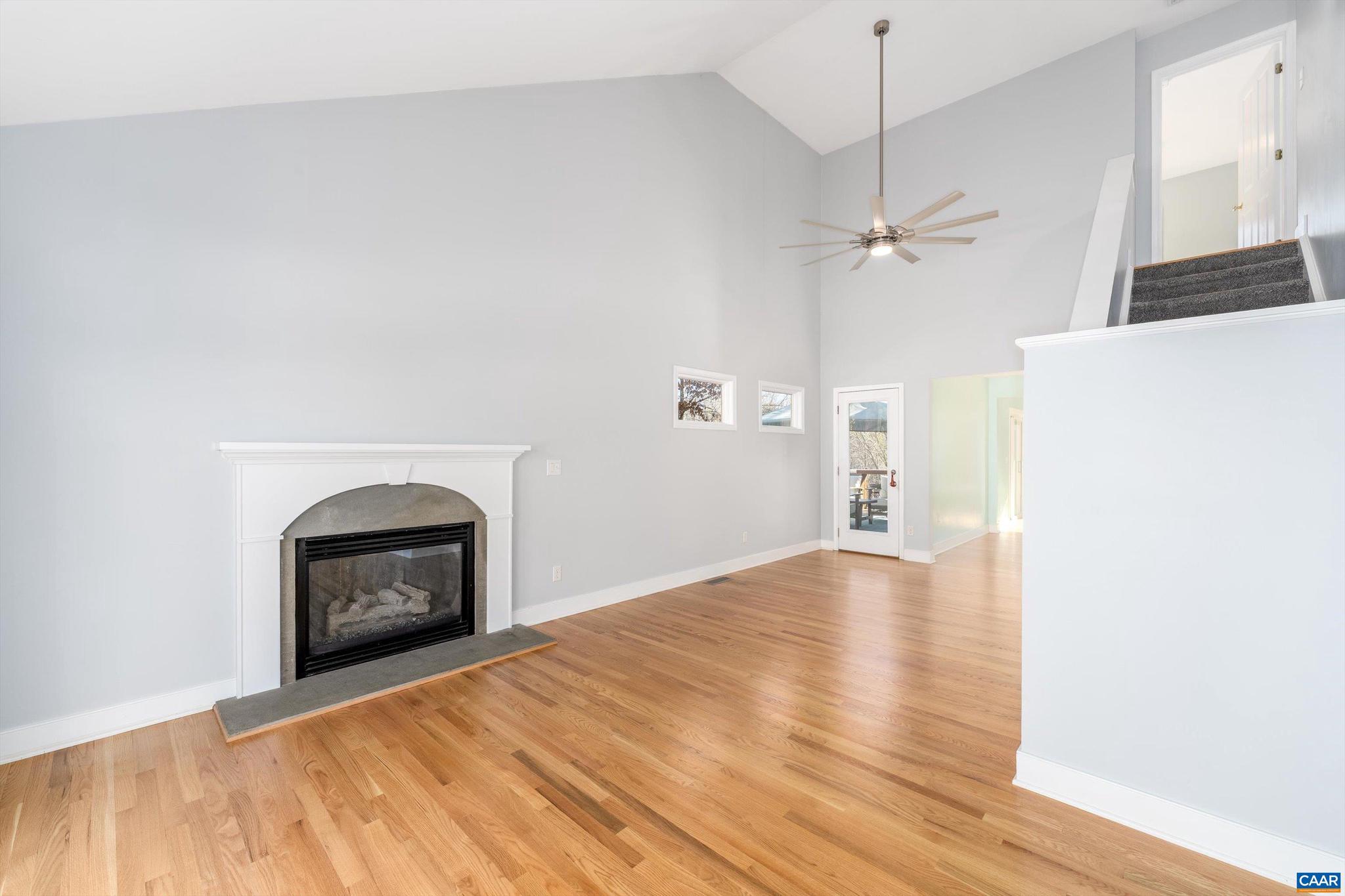 LAKE MONTICELLO - Residential