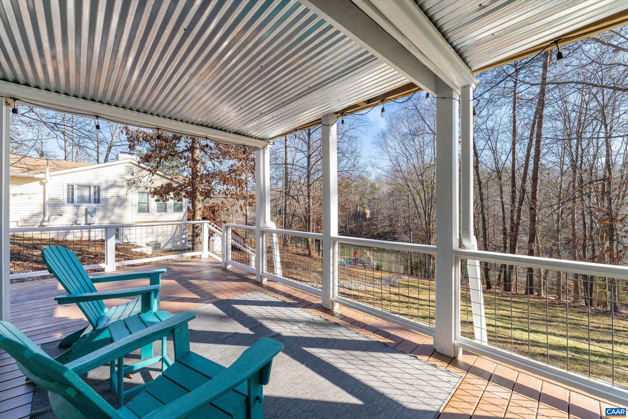 LAKE MONTICELLO - Residential