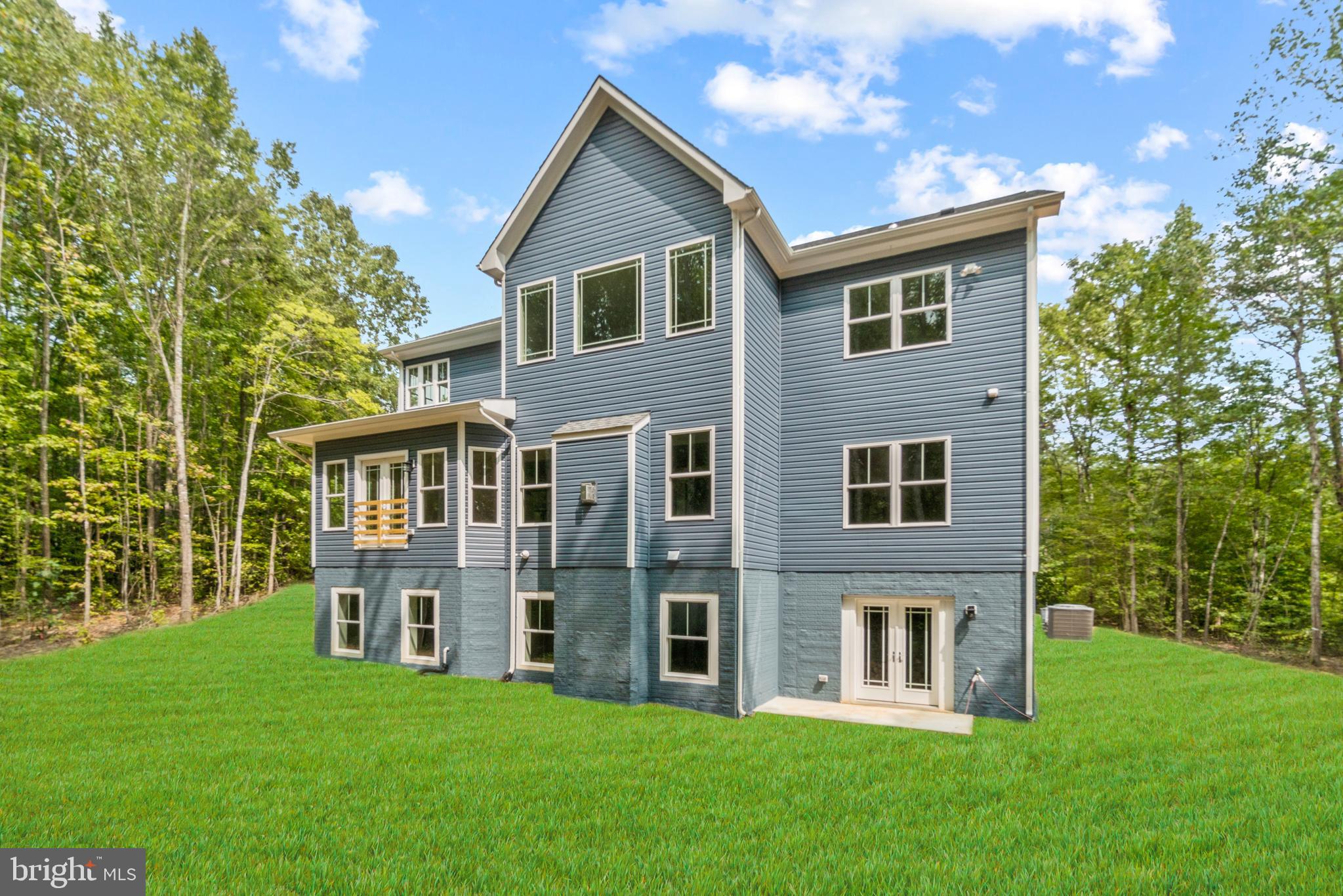 5903 COPPER MILL DRIVE