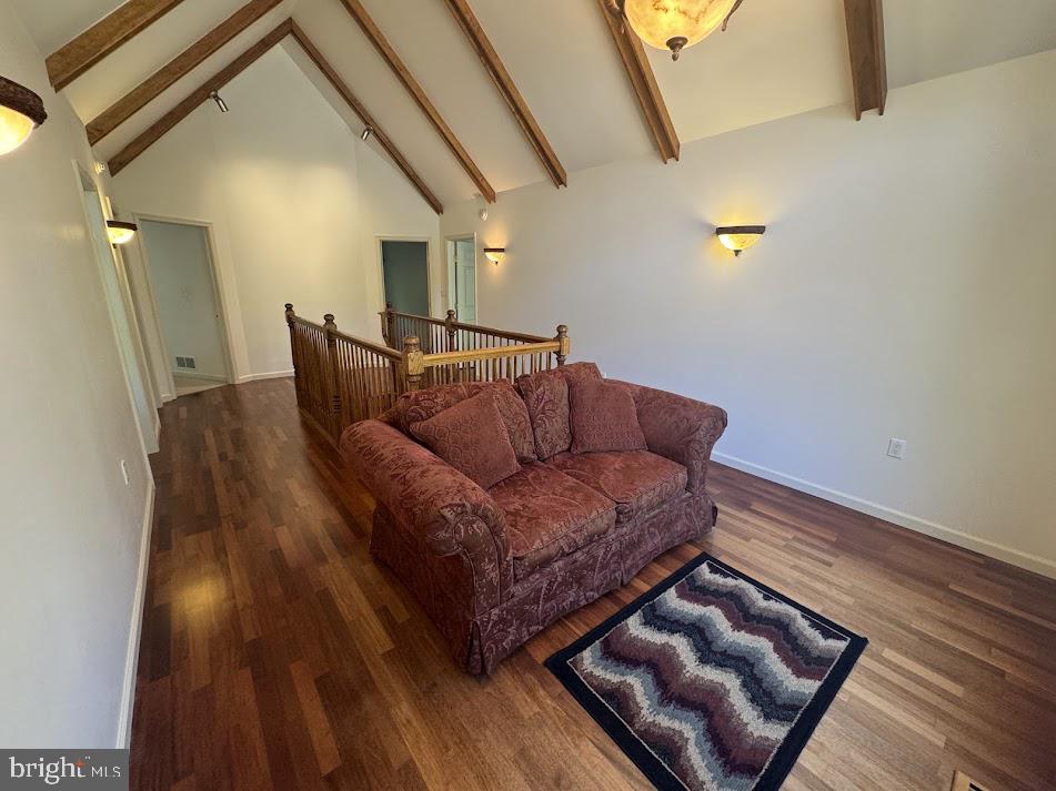 EAGLE ROCK RESORT - Residential