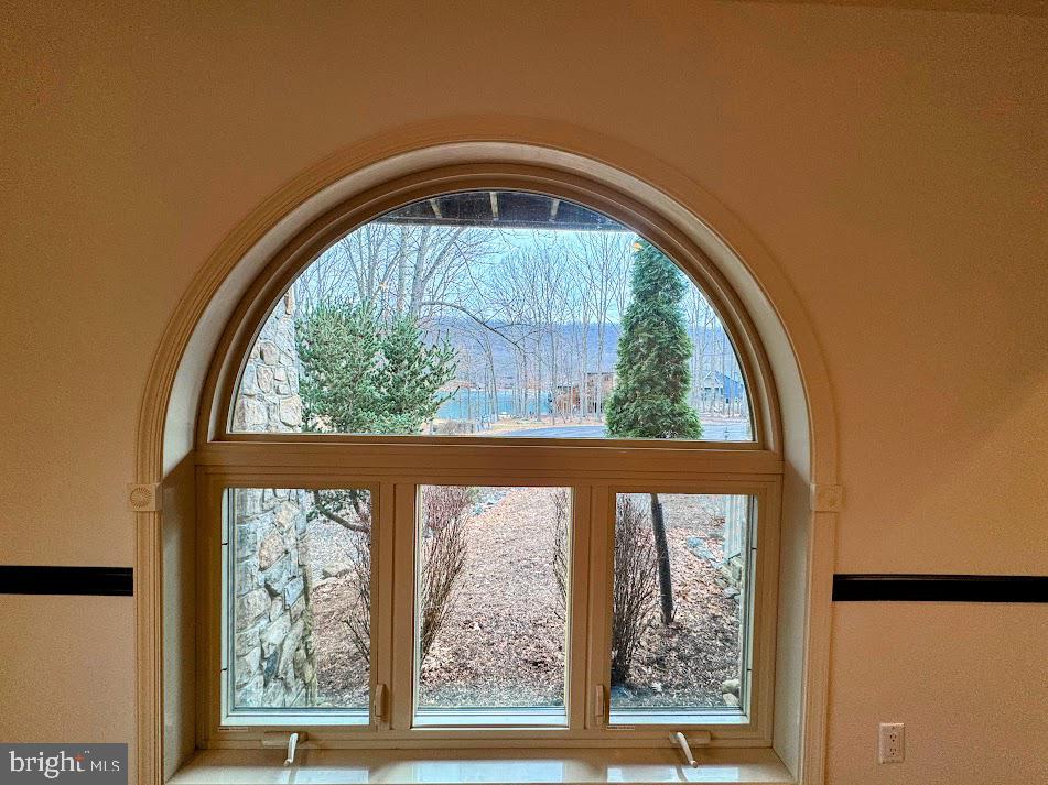 EAGLE ROCK RESORT - Residential