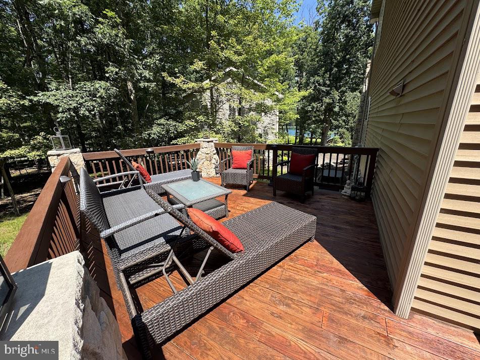 EAGLE ROCK RESORT - Residential