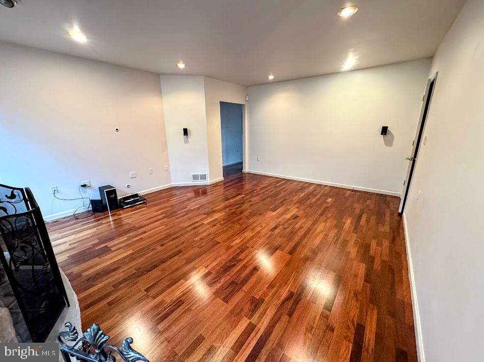 EAGLE ROCK RESORT - Residential