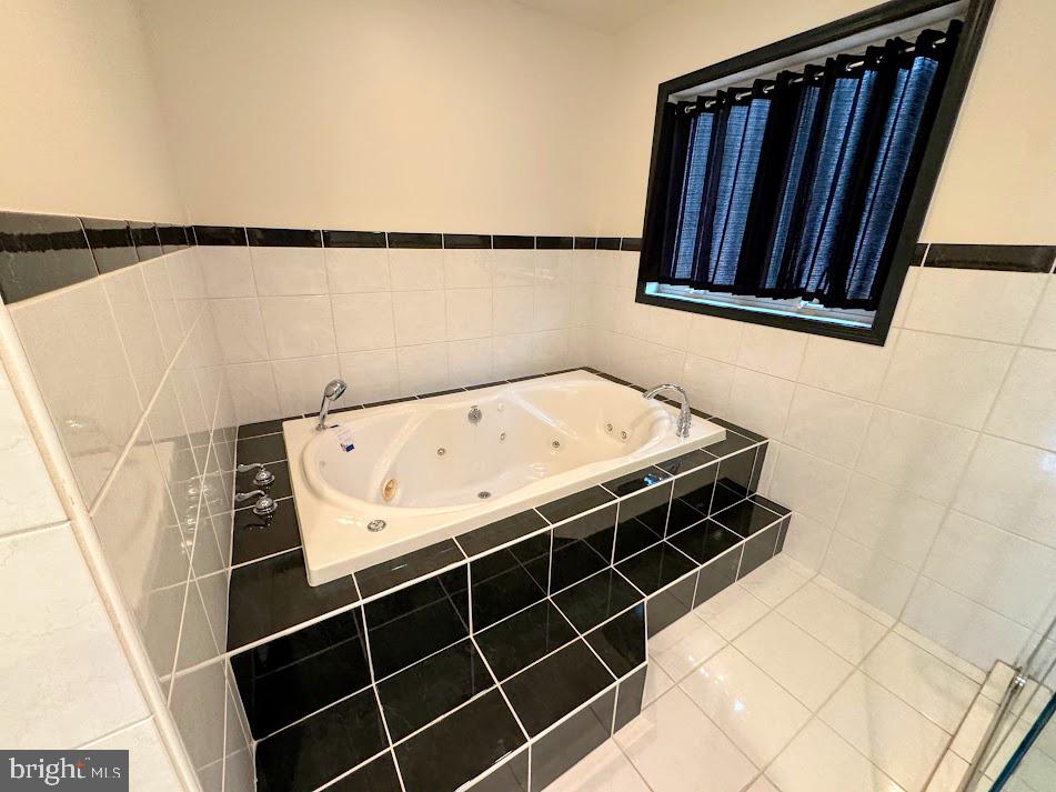 EAGLE ROCK RESORT - Residential