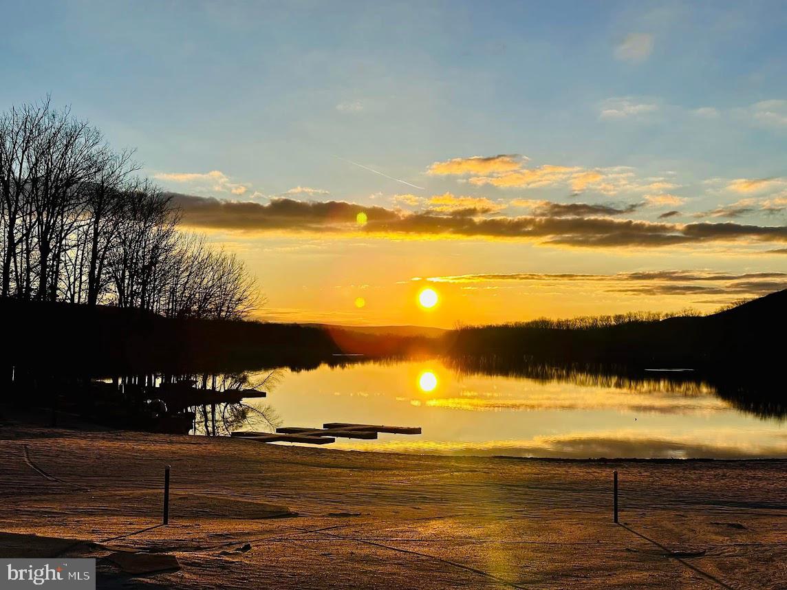 EAGLE ROCK RESORT - Residential