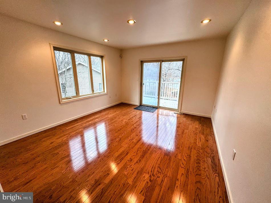 EAGLE ROCK RESORT - Residential