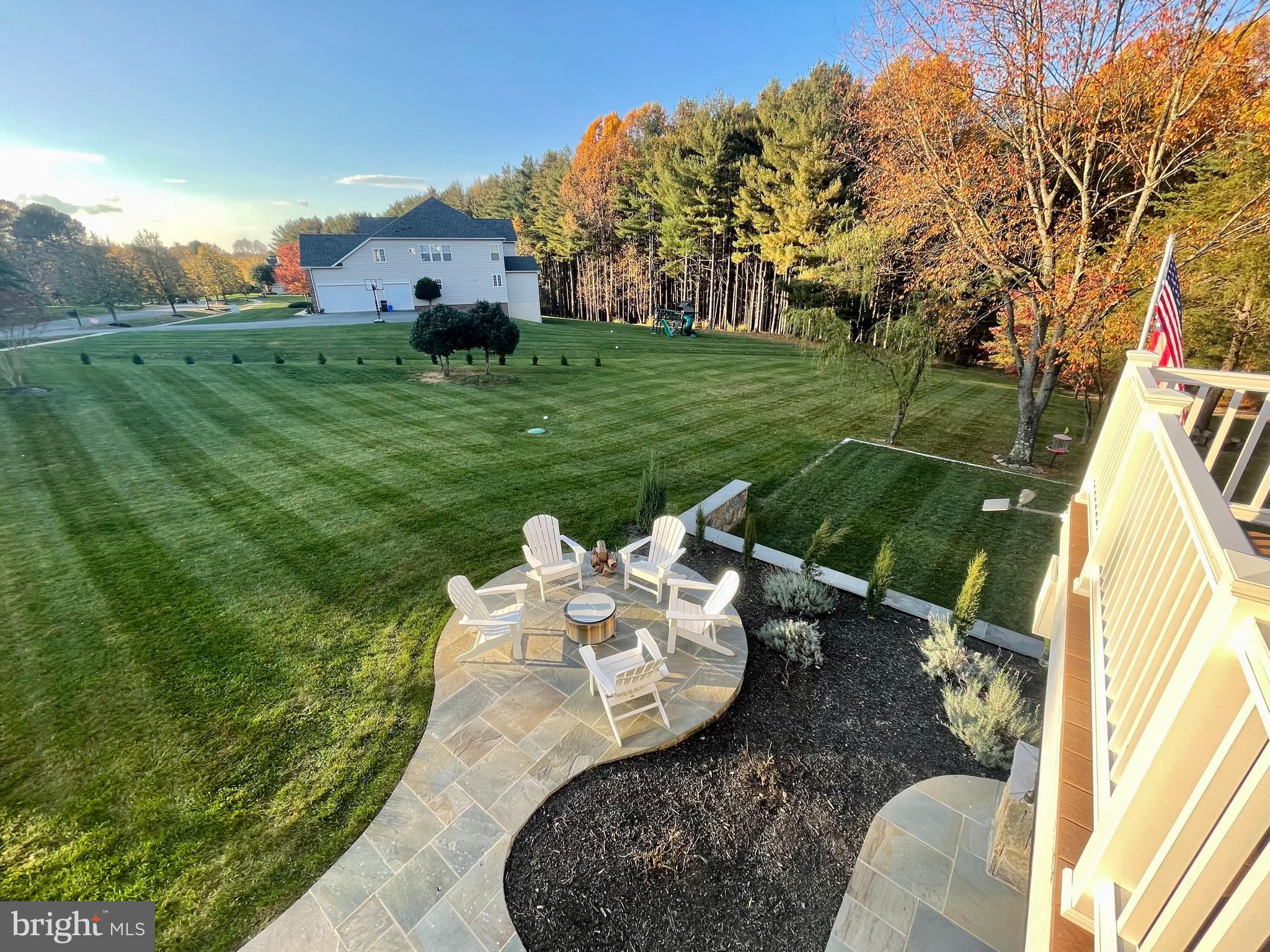 ROBERTS LANDING - Residential