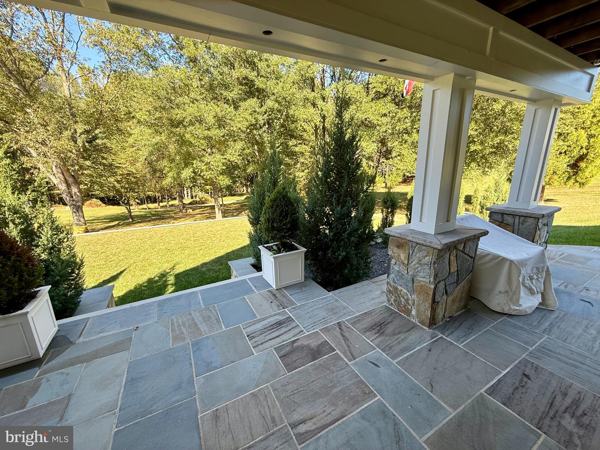 ROBERTS LANDING - Residential