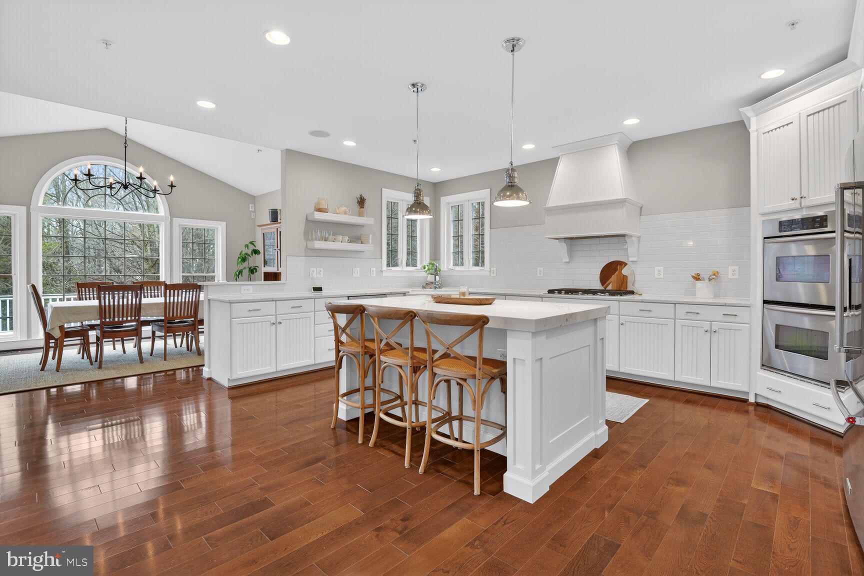 ROBERTS LANDING - Residential