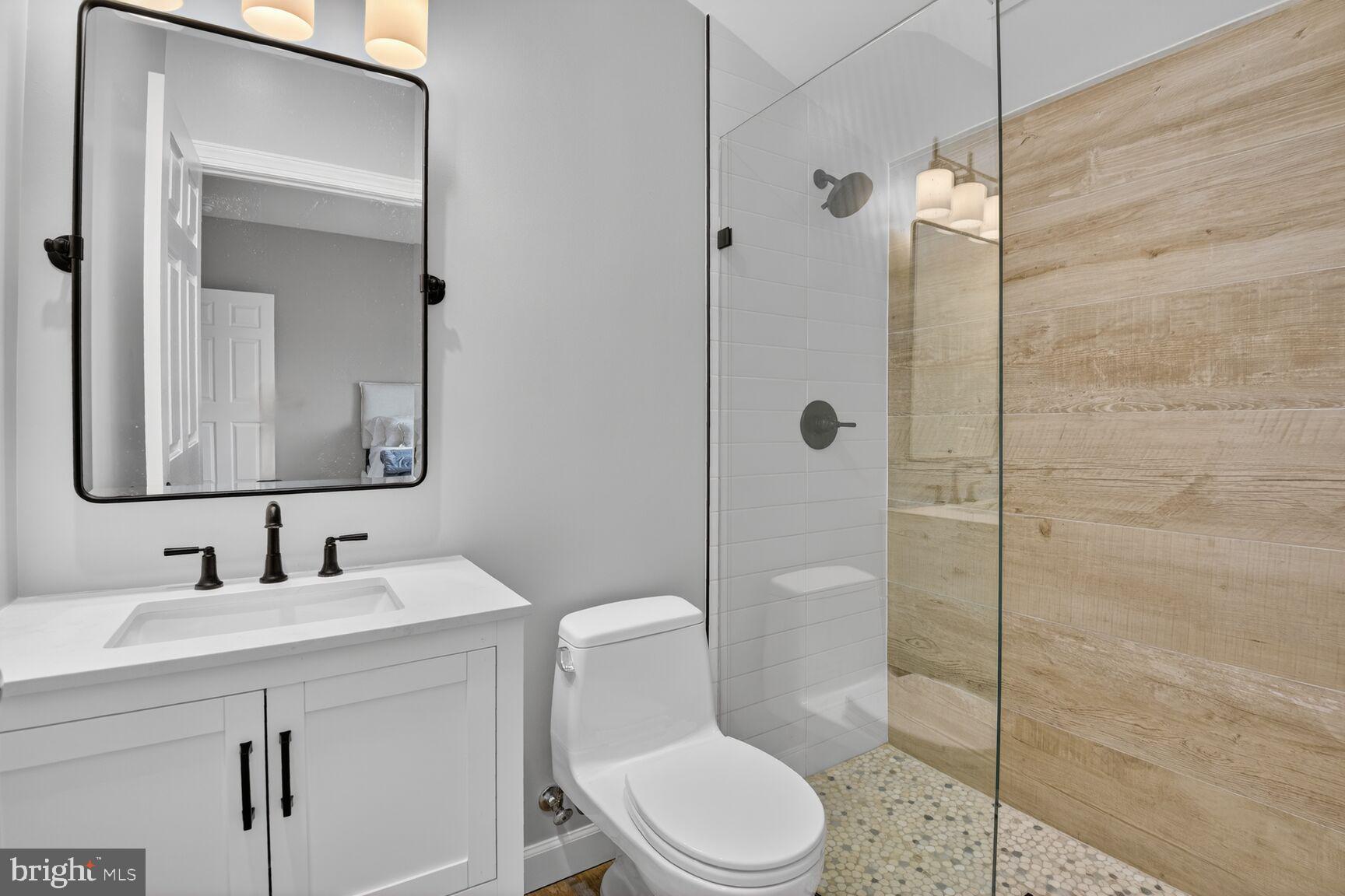 ROBERTS LANDING - Residential