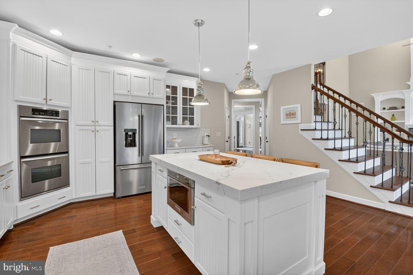 ROBERTS LANDING - Residential