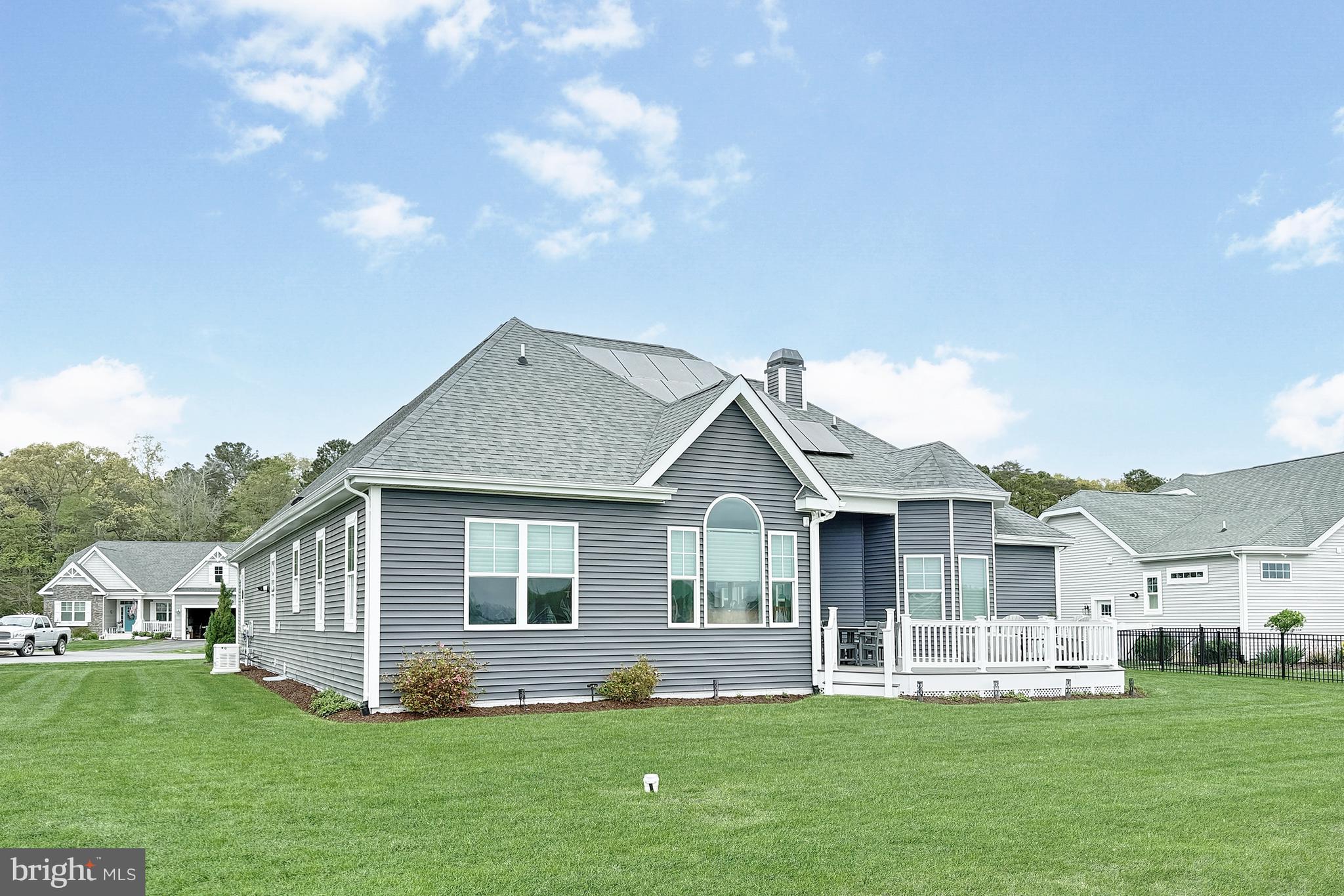 INDEPENDENCE - Residential