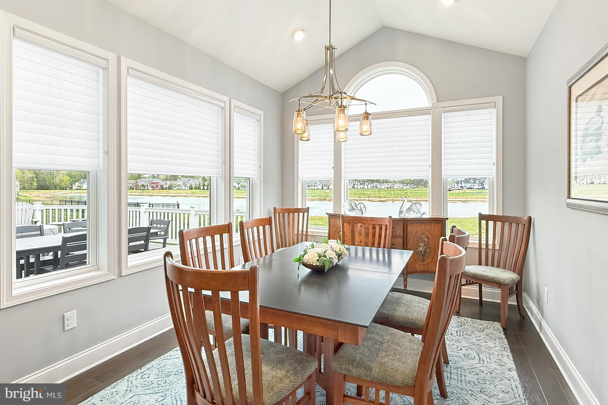 INDEPENDENCE - Residential